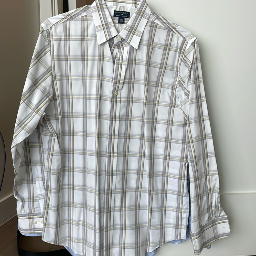 Banana Republic Non Iron Classic Fit Large Long Sleeve Collared Shirt
